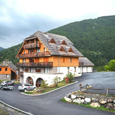 6 Personnes Avec Balcon, Parking Et Casier A - Fr-1-504-124 Apartment